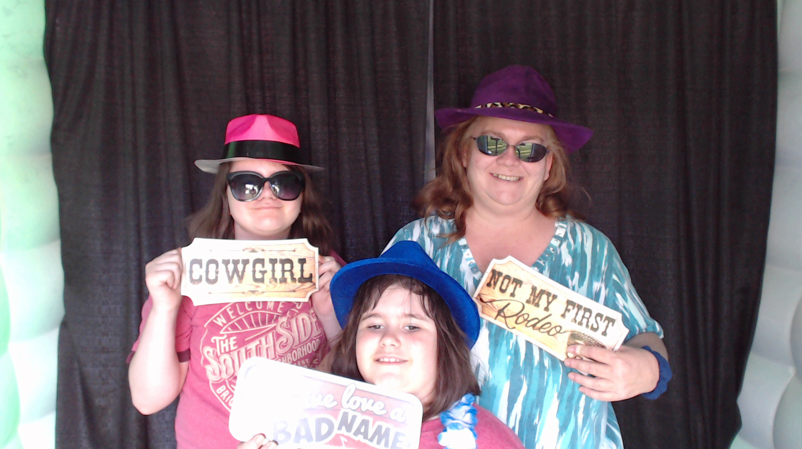 South Side Shines Celebration  | View more photos from the event at gallery.photoboothbillings.com/u/PhotoBoothBillings/South-Side-Shines-Celebration